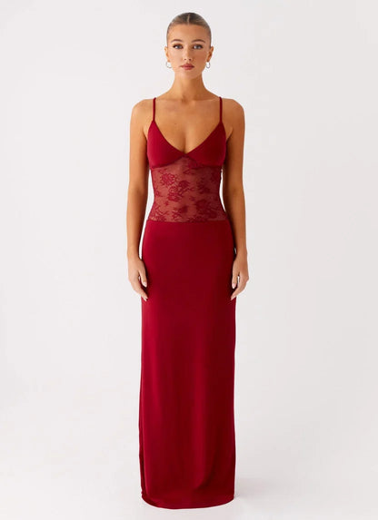 KAYLIVA – Evonni Black Lace Maxi Dress